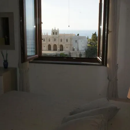 Bluemind Hotel apartamentowy Tropea